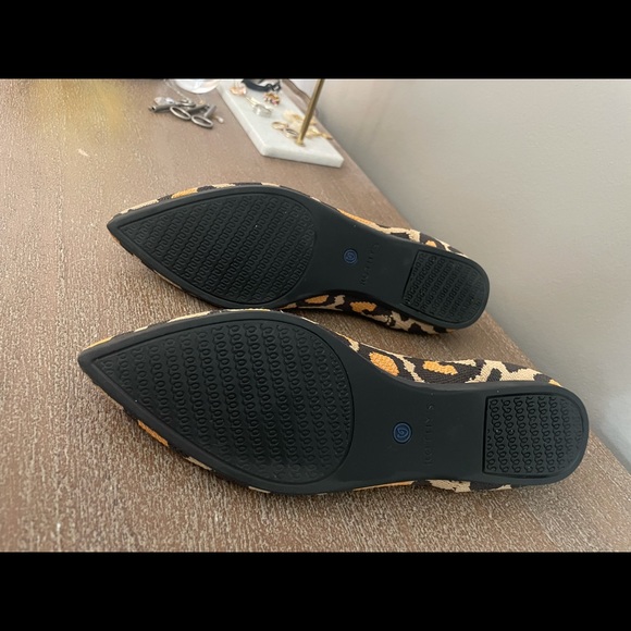 Rothy’s Big Cat Point Flats size 8 - Picture 6 of 9